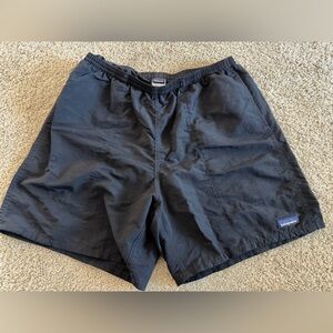 Patagonia Men’s Black Athletic Outdoor Shorts Size Large